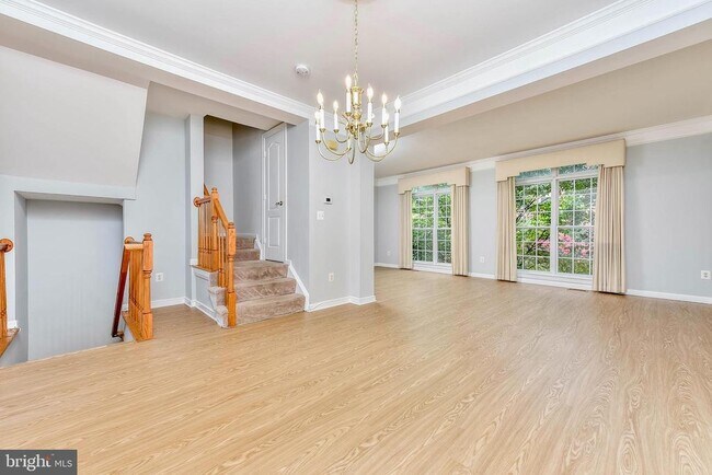 Building Photo - 8105 Quinn Terrace