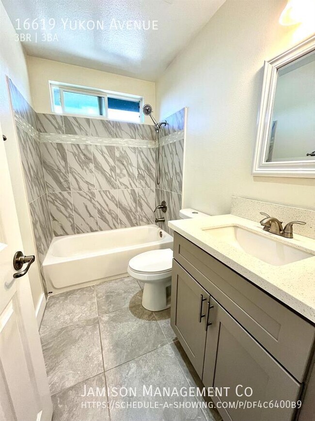 Building Photo - 16619 Yukon Ave