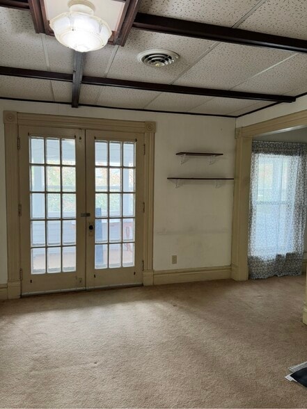 Building Photo - 77 W Howard St