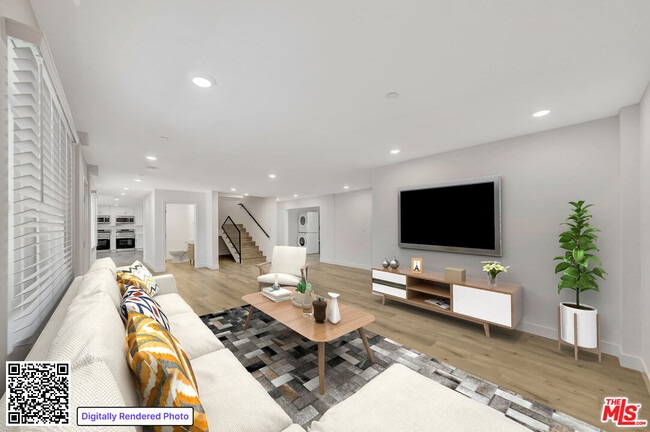 Building Photo - 1584 W 37th St