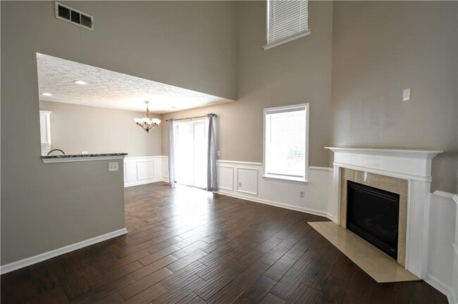 Building Photo - 6215 Smoke Ridge Ln