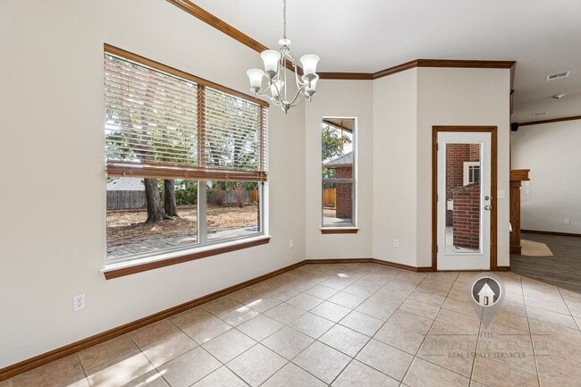 Building Photo - 716 Tuscany Way