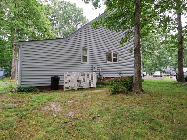 Building Photo - Arrowood Neighborhood Gem – 3BR Home Near ...