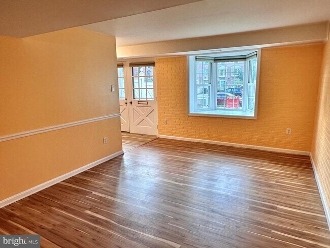 Building Photo - 4311 Cedarlake Ct