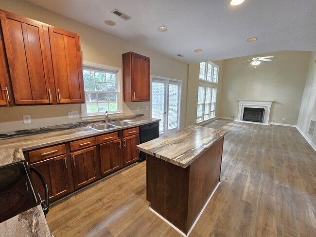 Building Photo - 40 N Orchard Farms Ave