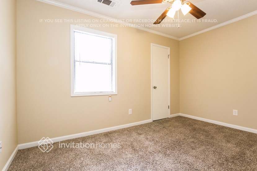 Building Photo - 2742 Mountbery Dr