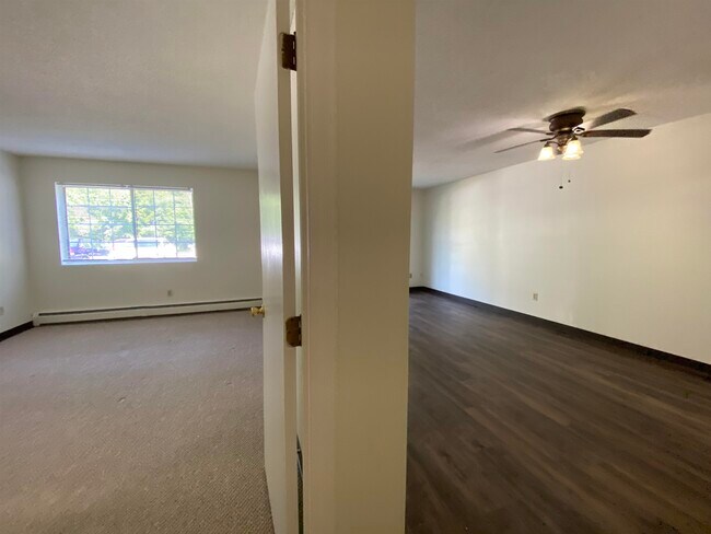 Building Photo - 377 Huse Rd