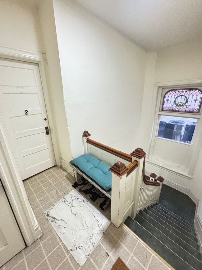 Building Photo - 316 W Broad St