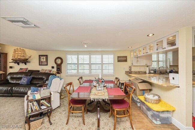 Building Photo - 1400 Blue Point Ave