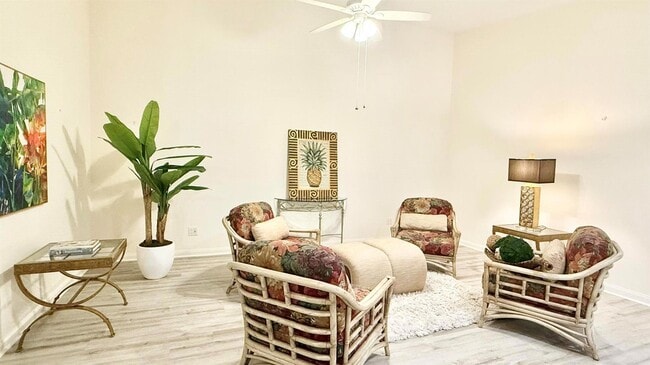 Building Photo - 2861 Livingston Ln