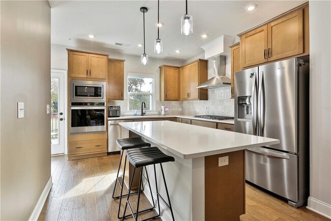 Building Photo - 2549 Astaire Ct NW