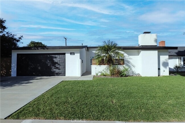 Building Photo - 15271 Yorkshire Ln