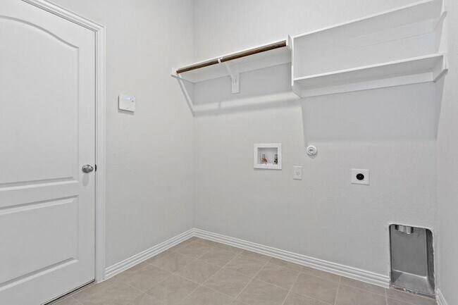 Building Photo - 4117 Gildas Path