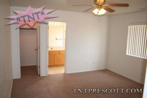 Building Photo - Home in Prescott Valley