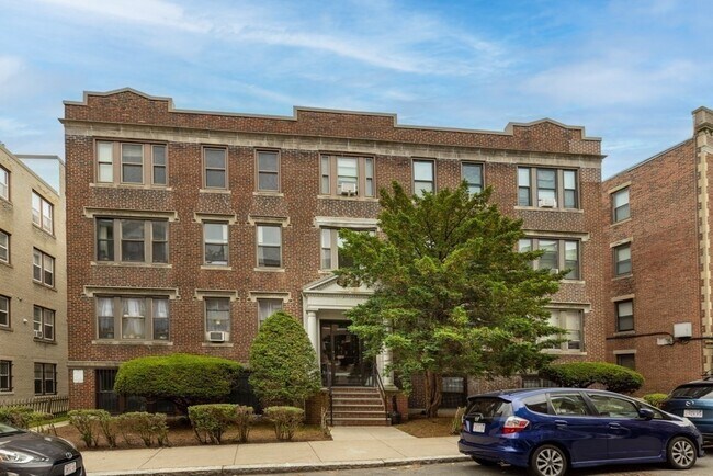 Primary Photo - 7 Lothian Rd