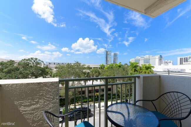Building Photo - 2 br, 2 bath House - 610 Clematis St Apt 406
