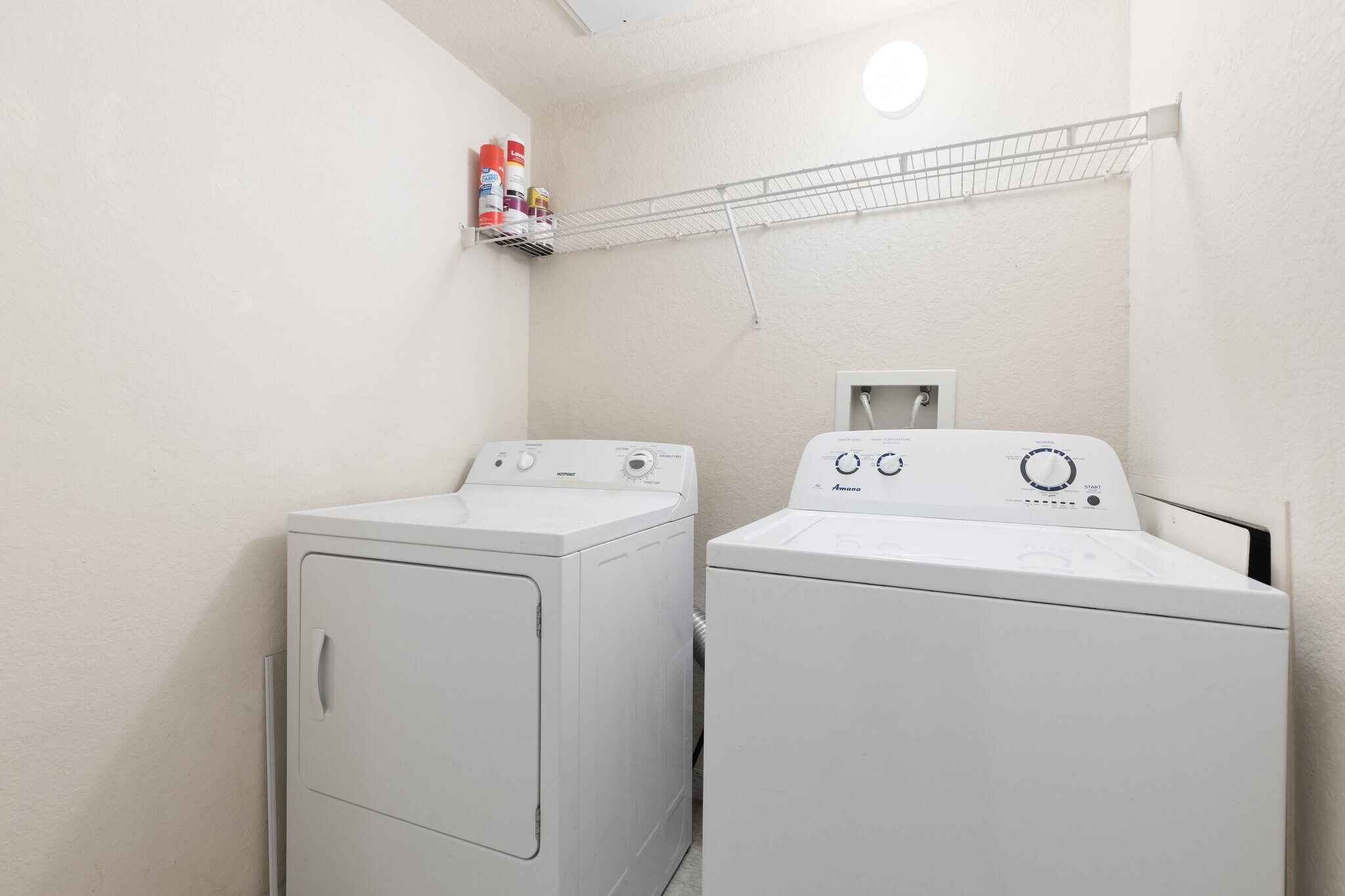 Building Photo - 402 S Armenia Ave