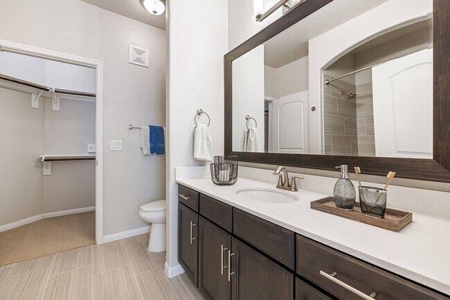 Building Photo - Modern 1-Bed Living with Waived Fees!
