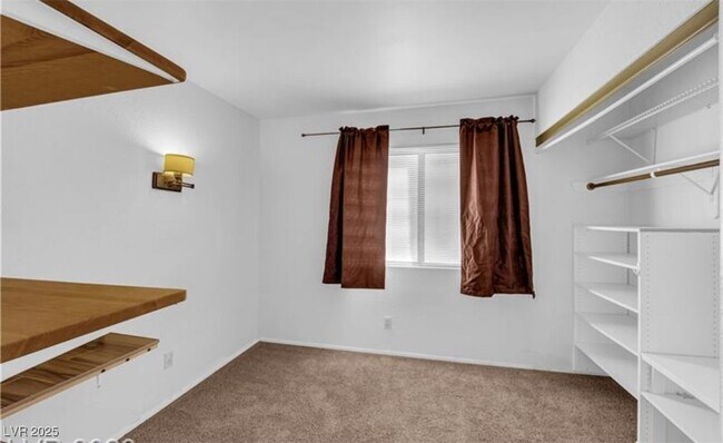Building Photo - 1360 Recital Way
