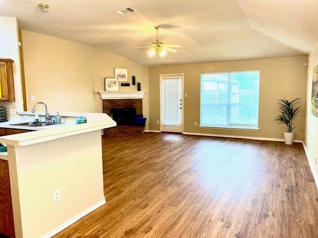Building Photo - 4 Bedroom Burleson ISD! August 2025!