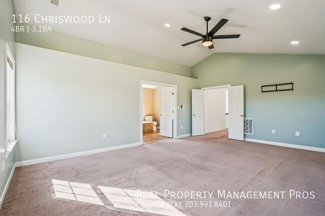 Building Photo - 116 Chriswood Ln