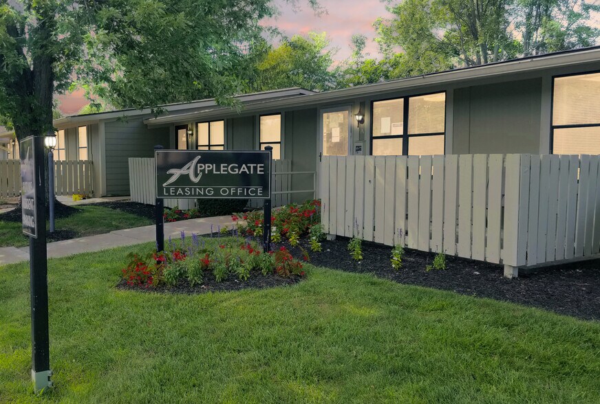 Applegate 4049 N Everett Rd Muncie IN 47304 Apartment Finder