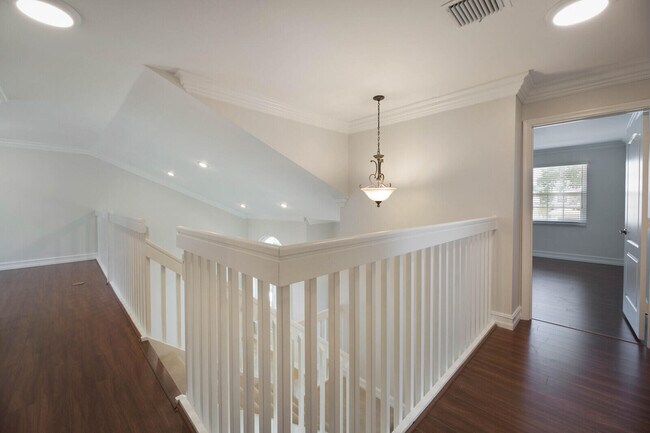 Building Photo - 9485 Baritone Ct