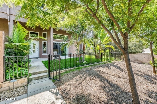 Primary Photo - 269 N Skyline Dr