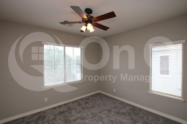 Building Photo - 19134 E Lark Dr