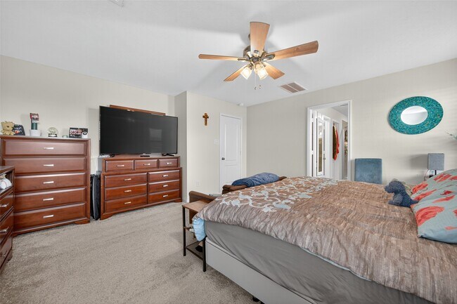 Building Photo - 2623 Hawthorn Park Ct