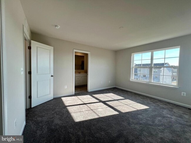 Building Photo - 253 Telluride Wy