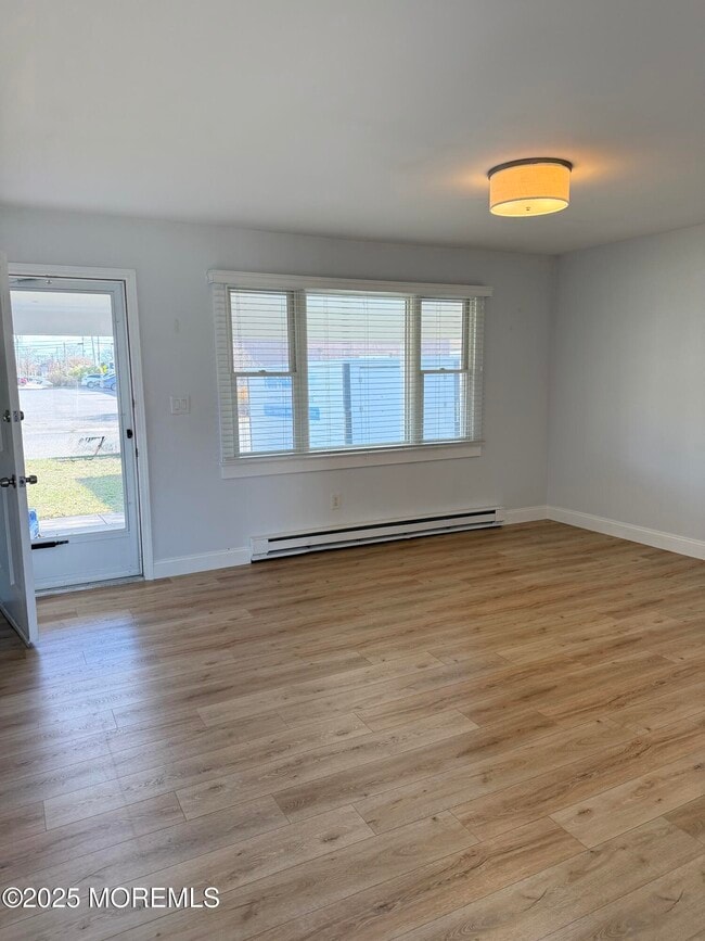 Building Photo - 1119 Wessie St