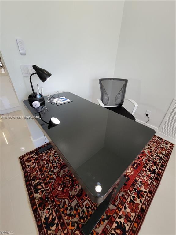 Building Photo - 237 SW 47th St