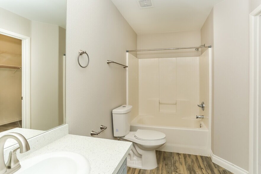 Building Photo - 8924 W Perfect Diamond Ct