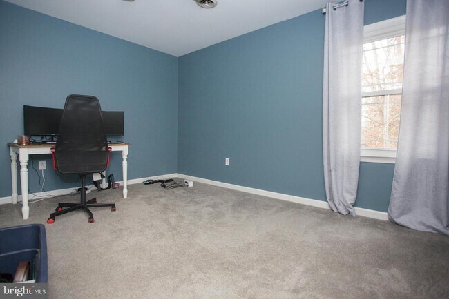 Building Photo - 8391 Miller Pl