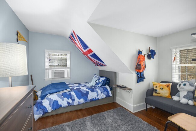 Building Photo - 24 Cartbridge Rd