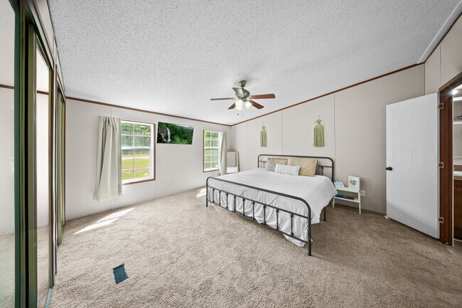 Building Photo - 1783 Wilkinson Rd