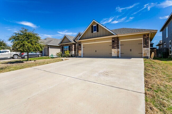 Building Photo - 4 BEDROOM, 3 BATH, BELTON ISD