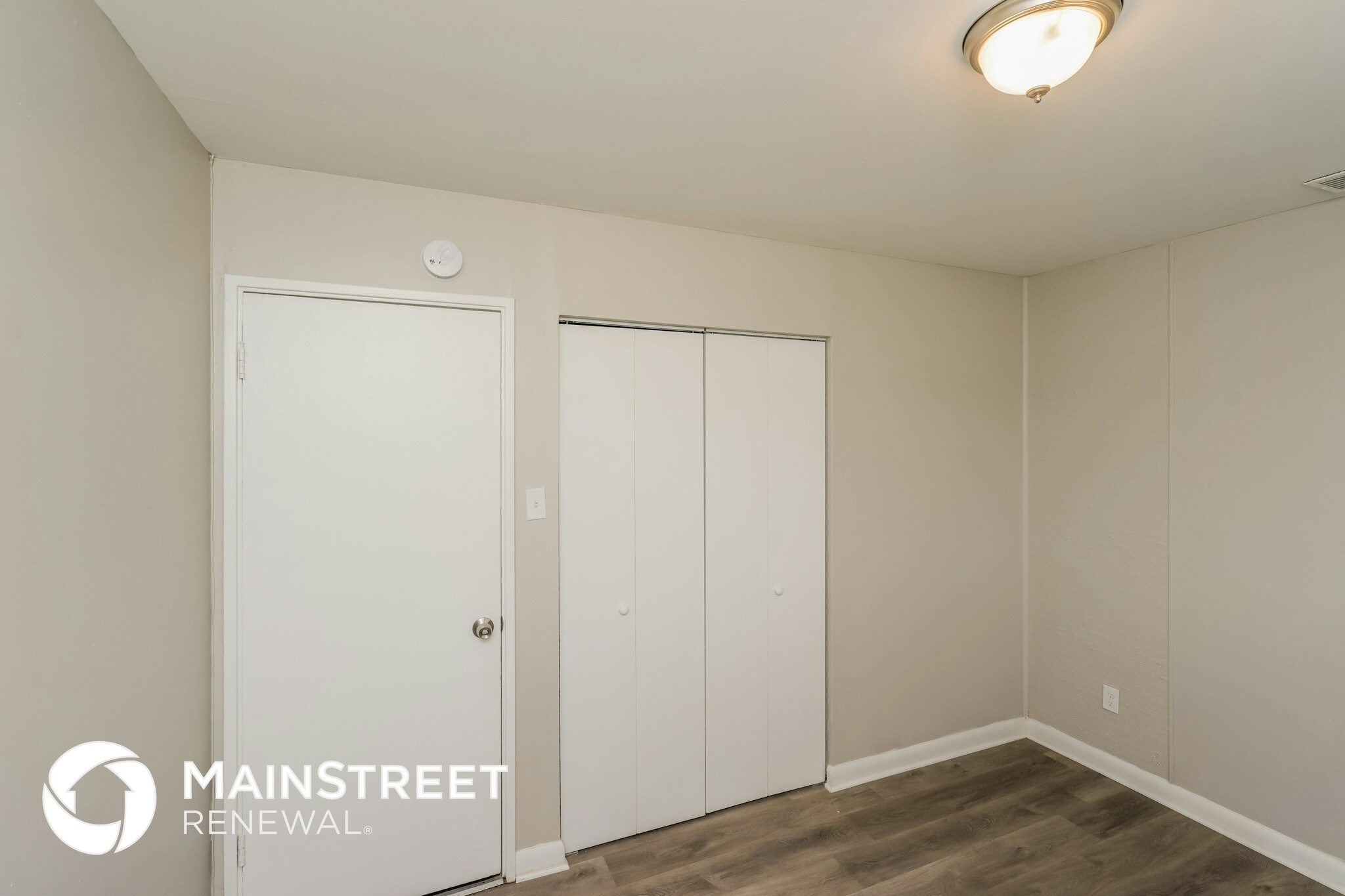 Building Photo - 3113 Maywood Pl