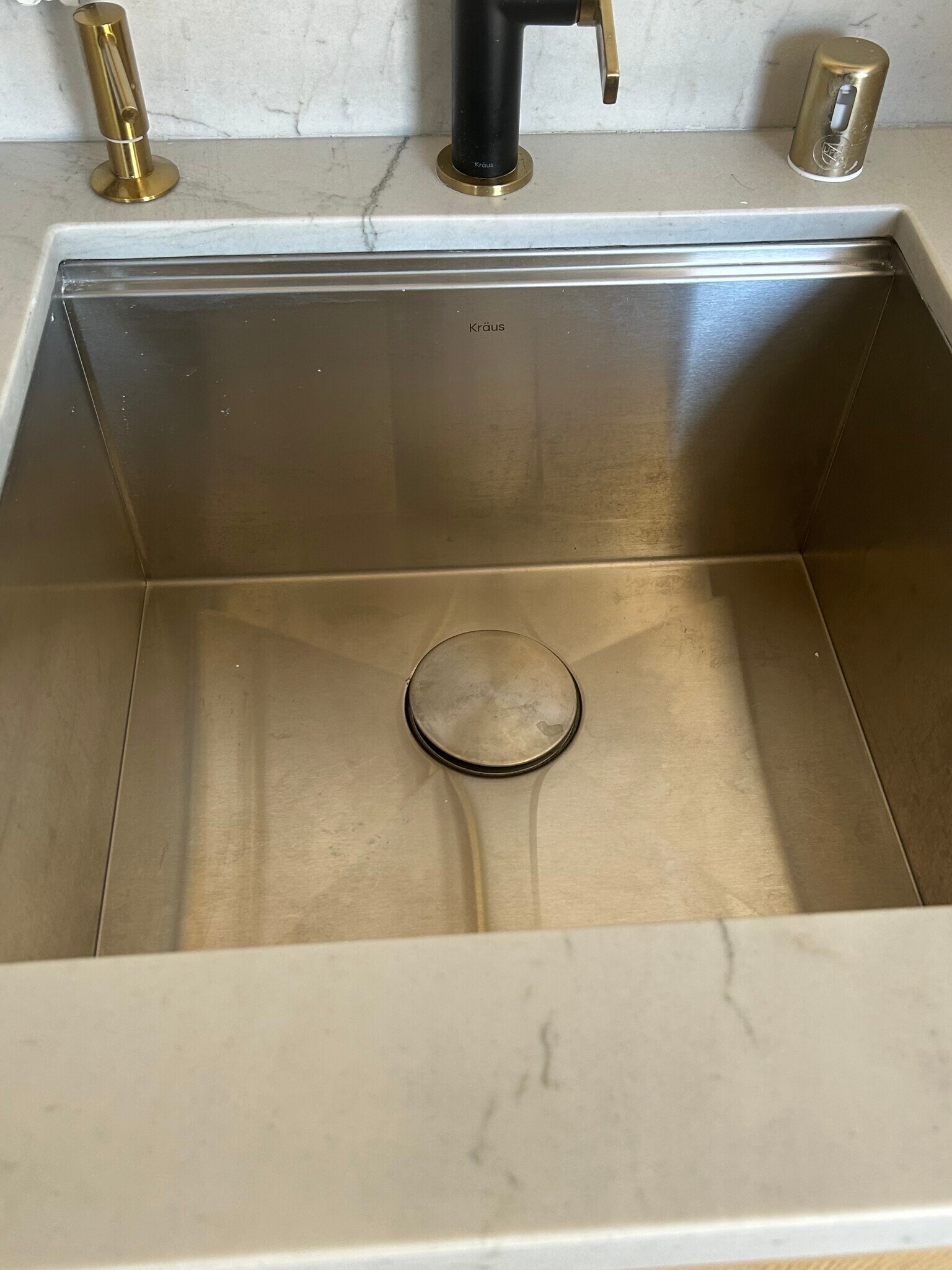 Building Photo - 3705 Sunset Ln