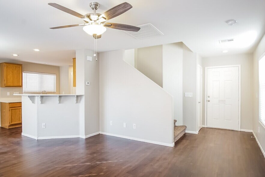 Building Photo - 11891 Partenio Ct