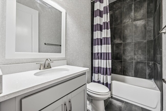 Building Photo - 3505 Tracy Vickers Alley