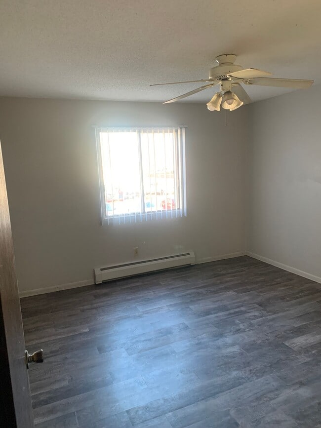 Building Photo - 845 Dodd Rd