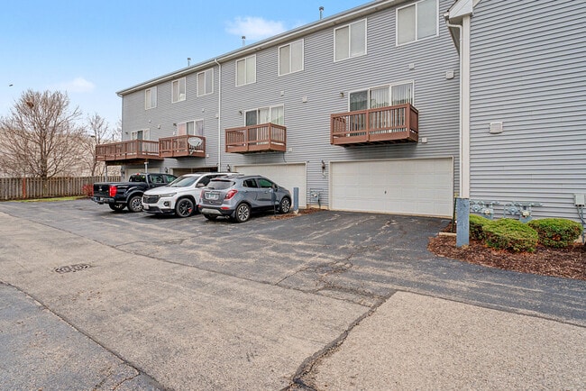 Building Photo - 534 Richard Brown Blvd