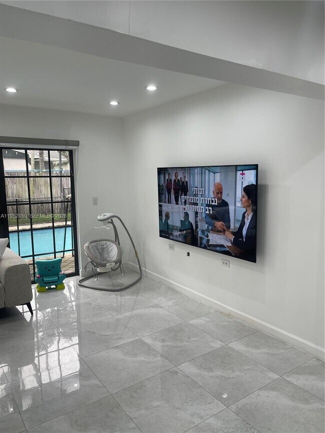 Building Photo - 10153 SW 51st St