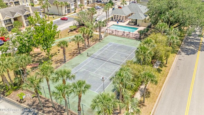 Building Photo - 3550 Sable Palm Ln