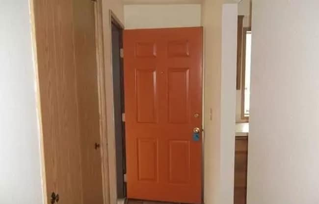 Building Photo - Location, Location, Location: Situated just two blocks south of the OSU campus!
