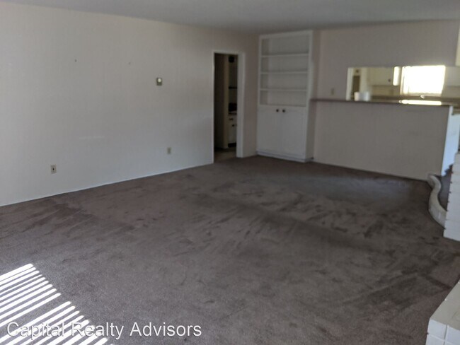 Building Photo - 3 br, 2 bath House - 3671 Howard Avenue