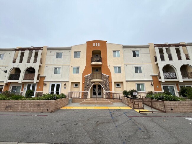 Building Photo - MASON (10227) APT