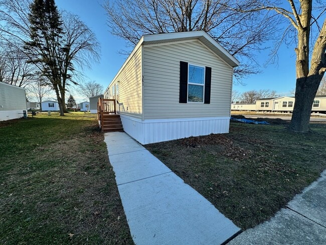 Building Photo - 381 Nevada